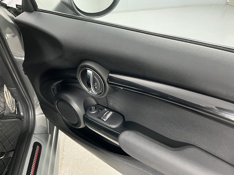 Used MINI Hatch 2018 for sale - 76982263: Photo 20