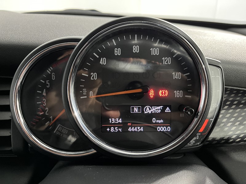 Used MINI Hatch 2018 for sale - 76982263: Photo 9