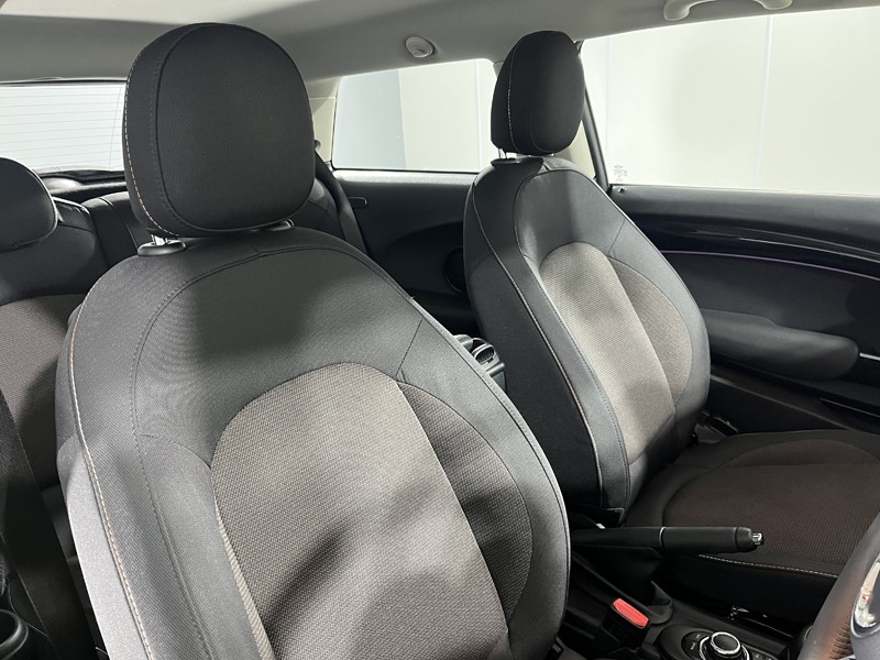 Used MINI Hatch 2022 for sale - 76981393: Photo 11