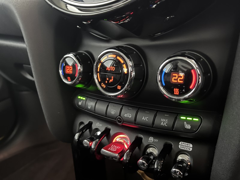 Used MINI Hatch 2022 for sale - 76981393: Photo 30