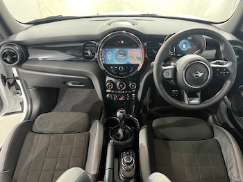 Used MINI Hatch 2023 for sale - 78736473: Photo