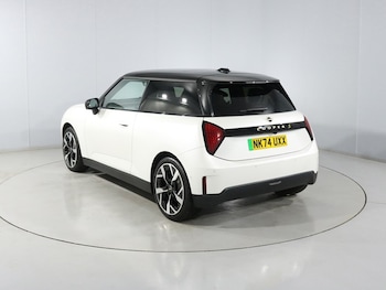 Used MINI Cooper 2024 for sale - 78885635: Photo