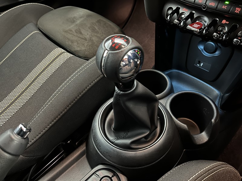 Used MINI Convertible 2022 for sale - 78077679: Photo 10