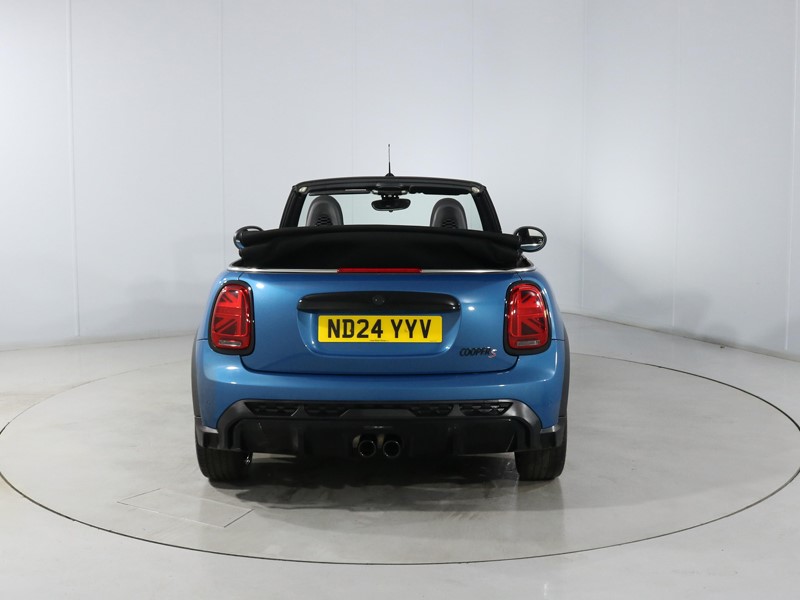 Used MINI Convertible 2024 for sale - 77981202: Photo 15