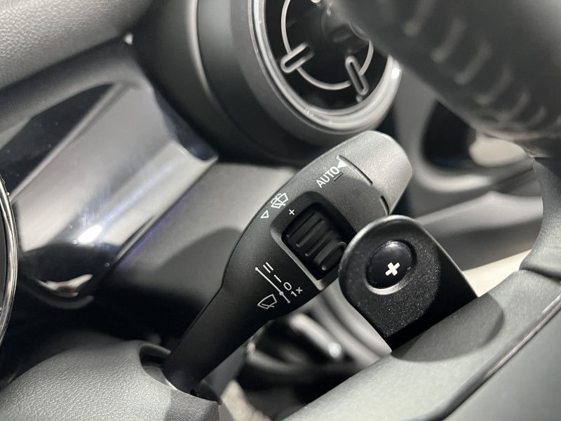 Used MINI Convertible 2024 for sale - 77981202: Photo 24