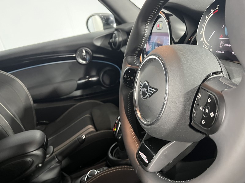 Used MINI Hatch 2023 for sale - 76981757: Photo 21