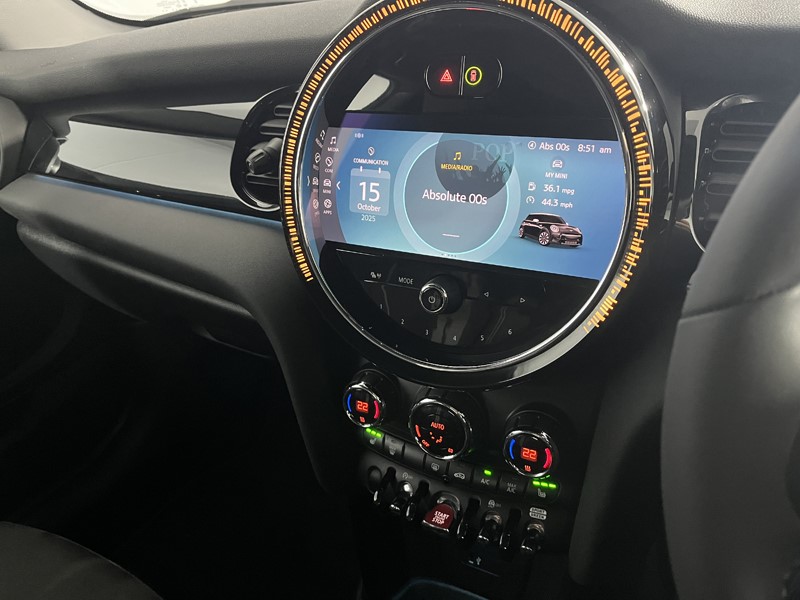 Used MINI Hatch 2023 for sale - 76981757: Photo 8