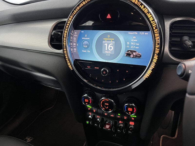 Used MINI Hatch 2022 for sale - 77961839: Photo 8