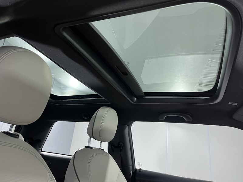 Used MINI Hatch 2022 for sale - 76982385: Photo 17