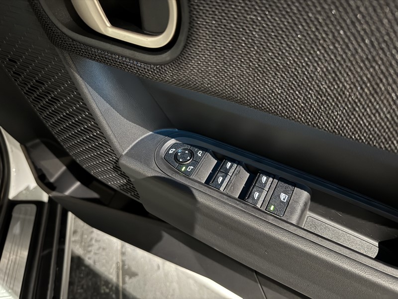 Used MINI Cooper 2025 for sale - 77504455: Photo 19