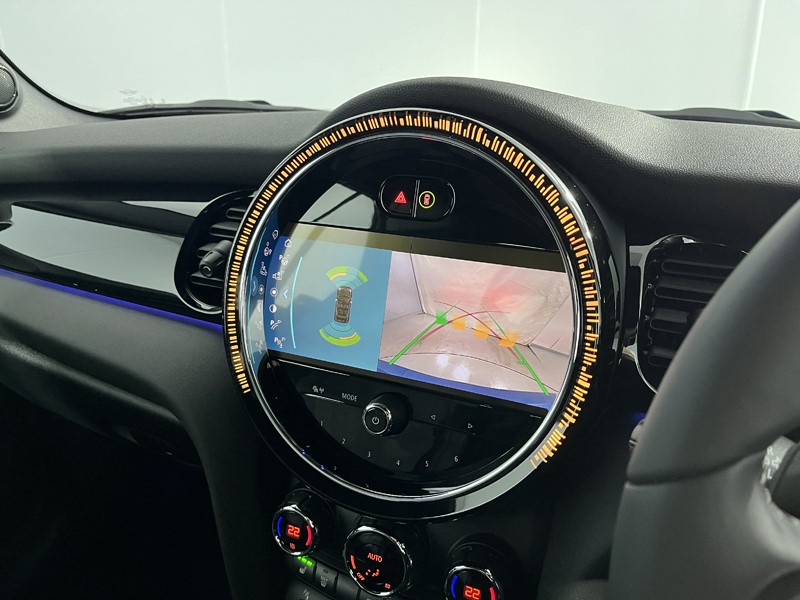 Used MINI Convertible 2024 for sale - 76981229: Photo 18