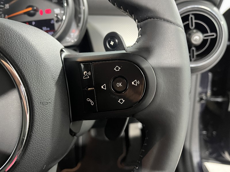 Used MINI Convertible 2022 for sale - 76980821: Photo 23