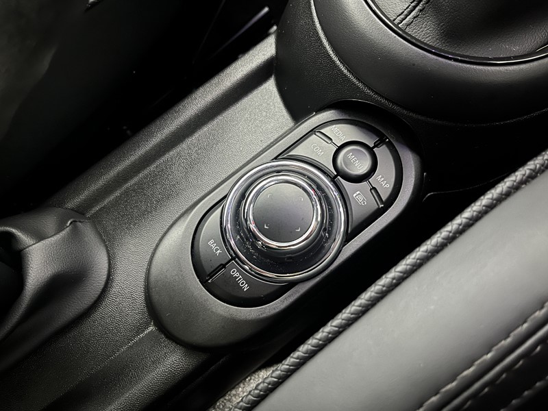 Used MINI Convertible 2022 for sale - 76980821: Photo 31