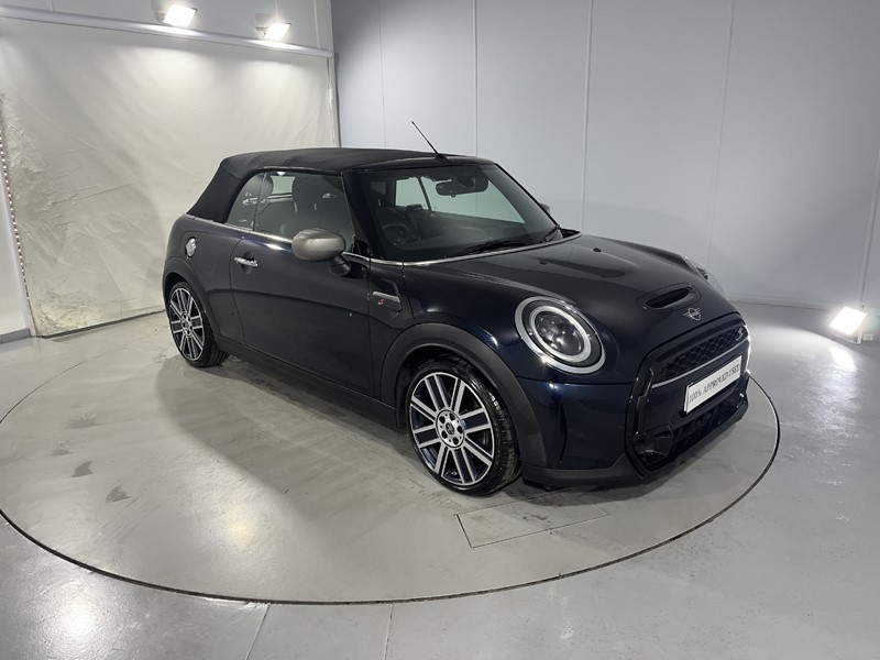 Used MINI Convertible 2022 for sale - 76980821: Photo 35