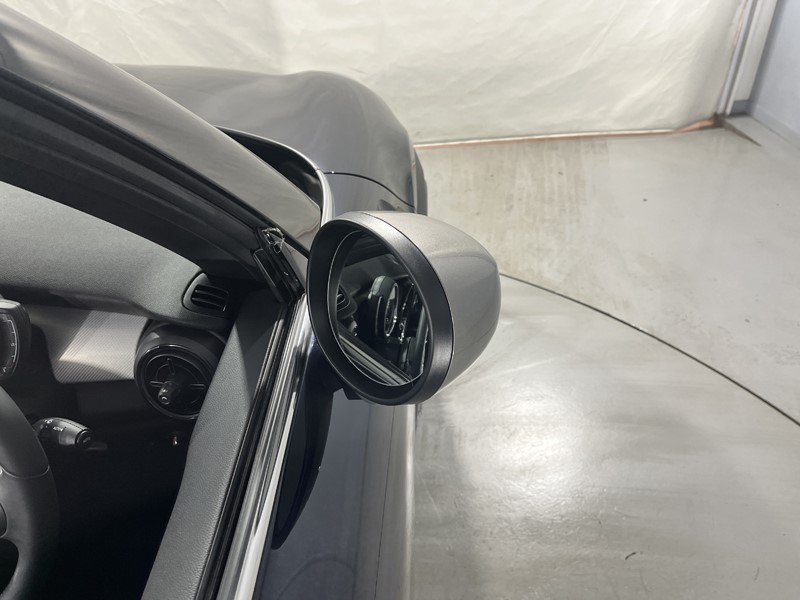 Used MINI Convertible 2022 for sale - 76980821: Photo 39