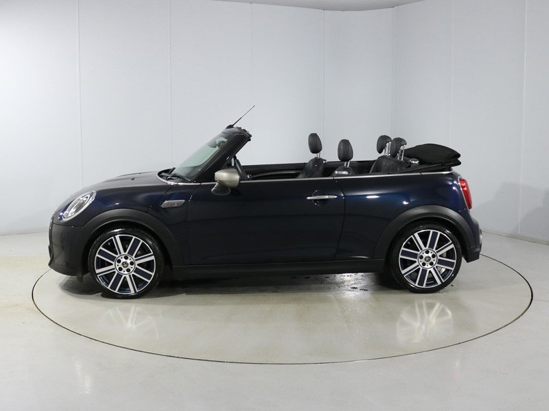 Used MINI Convertible 2022 for sale - 76980821: Photo 44