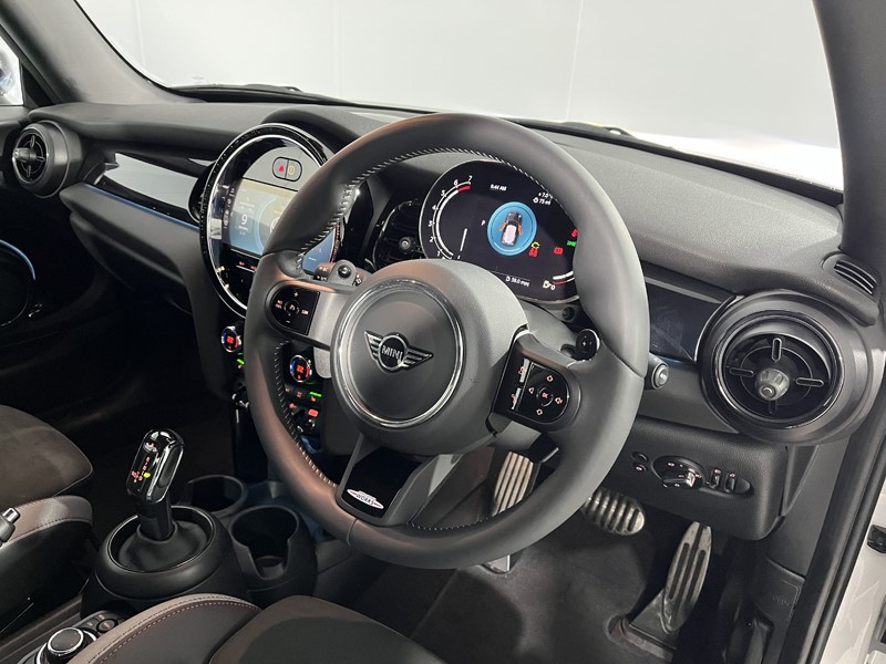 Used MINI Hatch 2023 for sale - 77179623: Photo 6