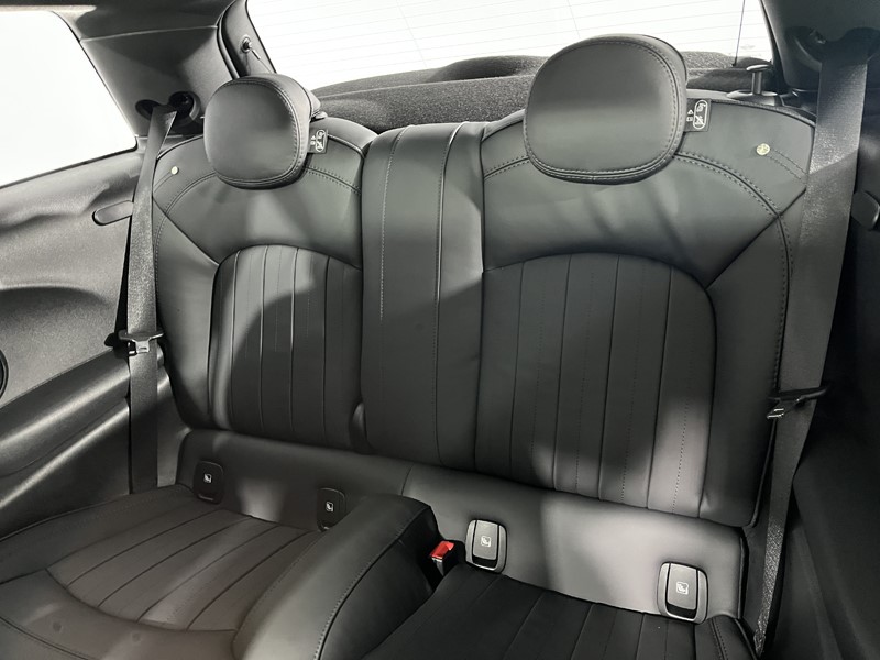 Used MINI Hatch 2022 for sale - 77326470: Photo 12