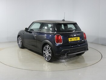 Used MINI Hatch 2022 for sale - 77326470: Photo