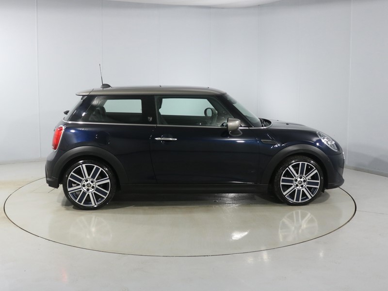 Used MINI Hatch 2022 for sale - 77326470: Photo 3