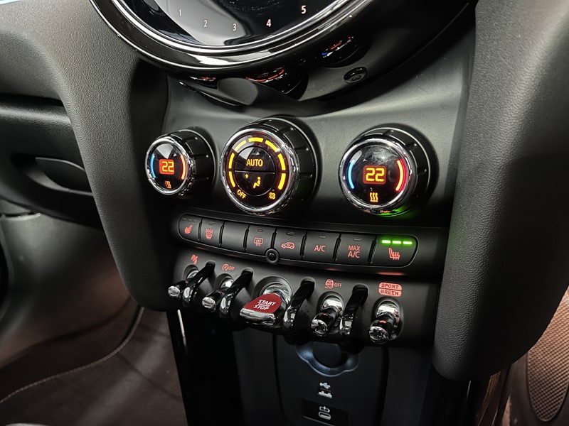 Used MINI Hatch 2022 for sale - 77326470: Photo 31