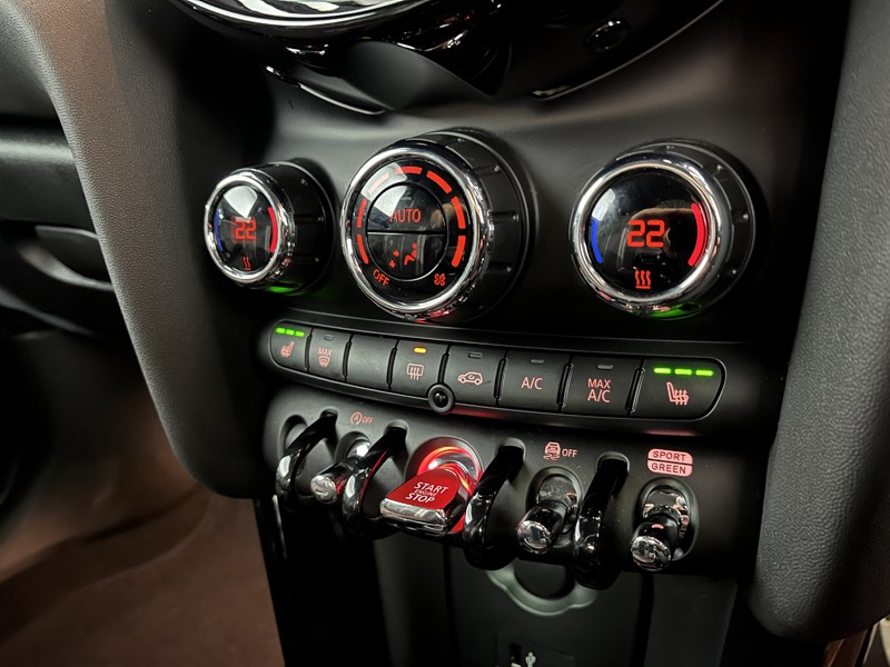 Used MINI Hatch 2023 for sale - 76981562: Photo 29