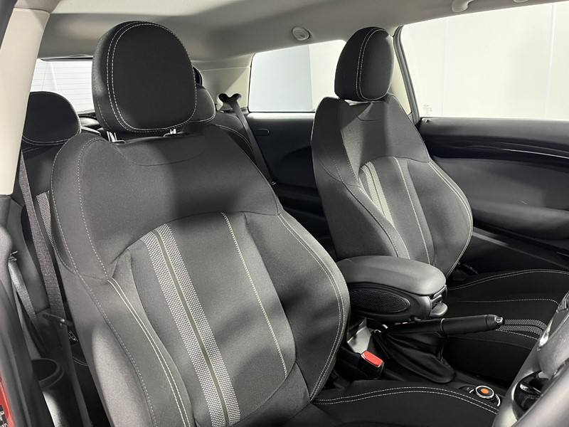 Used MINI Hatch 2020 for sale - 78077681: Photo 11