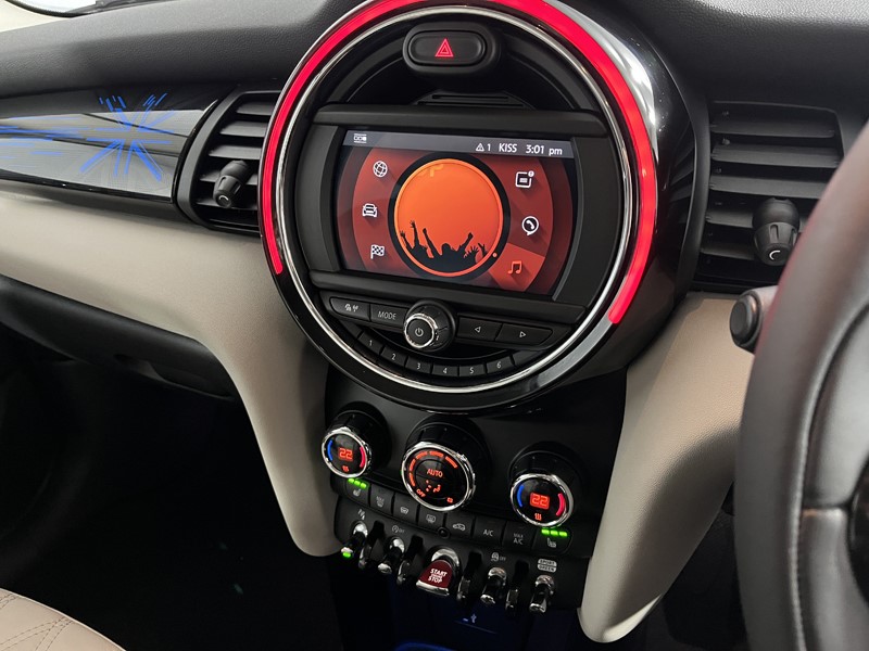 Used MINI Hatch 2020 for sale - 77519374: Photo 8