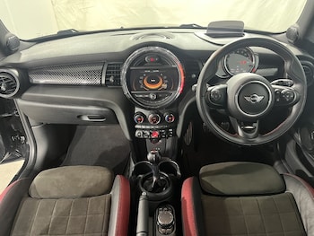 Used MINI Hatch 2018 for sale - 79307328: Photo