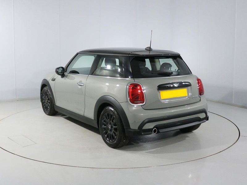 Used MINI Hatch 2022 for sale - 77079272: Photo 2