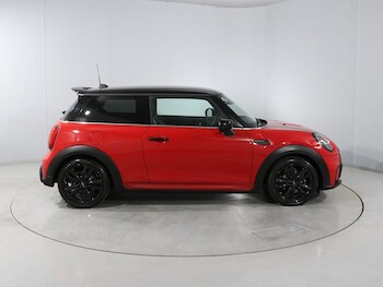 Used MINI Hatch 2023 for sale - 77961853: Photo
