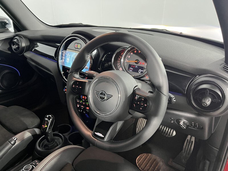 Used MINI Hatch 2023 for sale - 77961853: Photo 6