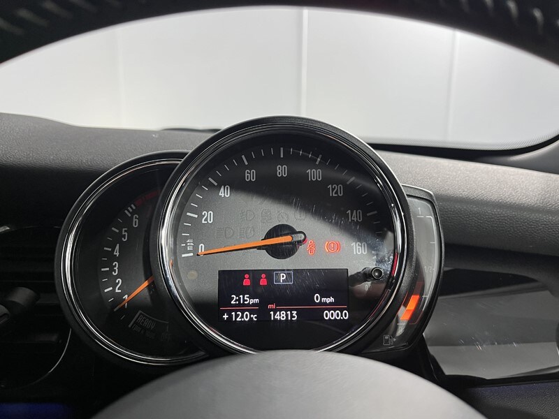 Used MINI Hatch 2023 for sale - 77961853: Photo 9