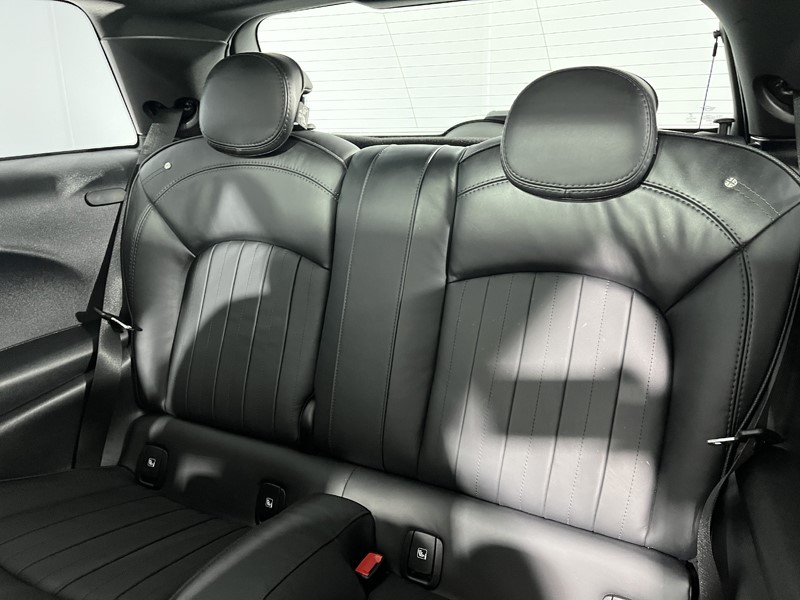 Used MINI Hatch 2023 for sale - 77435250: Photo 12