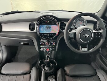 Used MINI Hatch 2023 for sale - 77435250: Photo