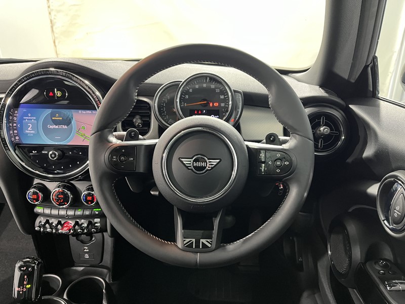 Used MINI Hatch 2023 for sale - 77435250: Photo 5