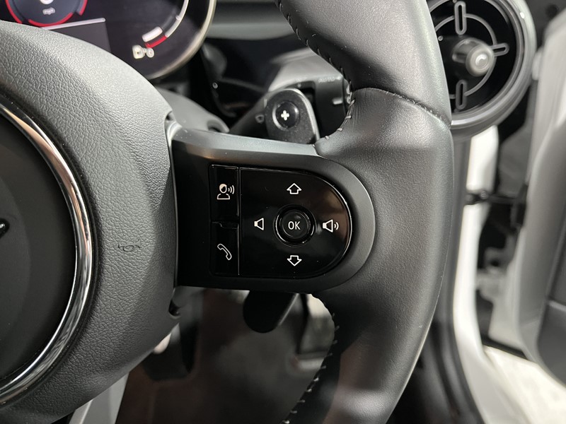 Used MINI Hatch 2023 for sale - 76981496: Photo 23