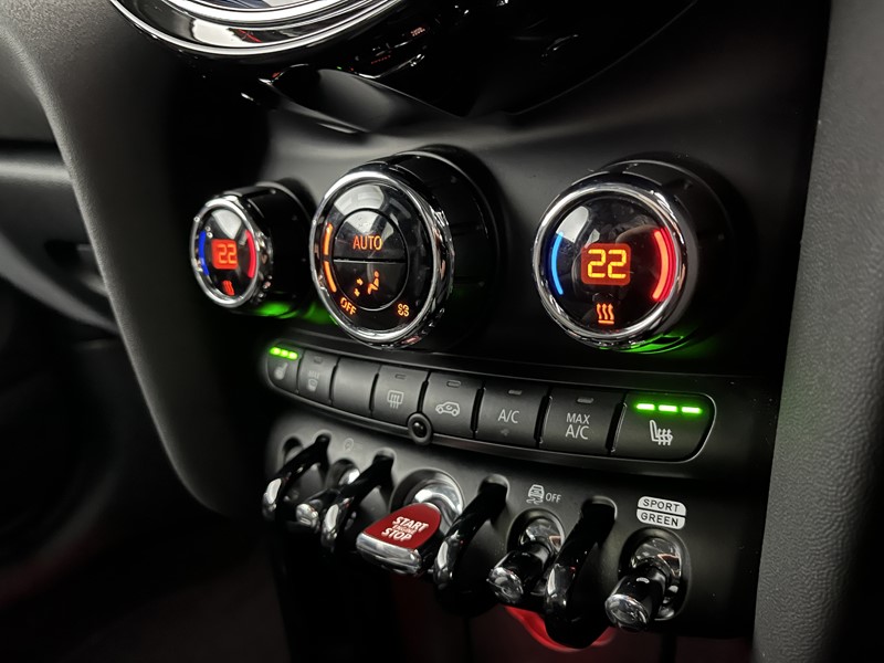 Used MINI Hatch 2023 for sale - 76981496: Photo 29