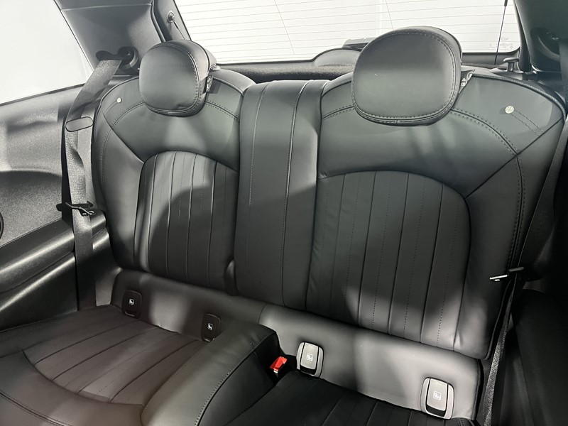 Used MINI Hatch 2023 for sale - 76981101: Photo 12