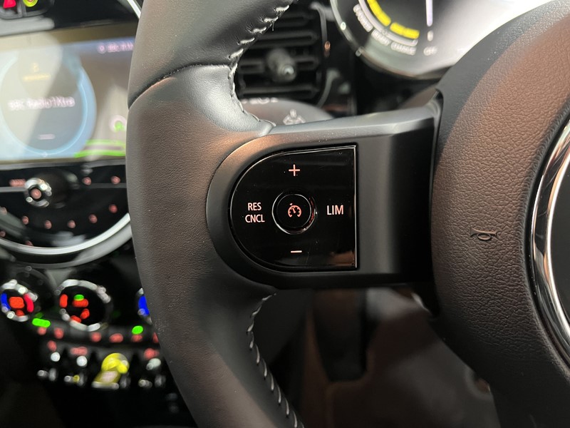 Used MINI Hatch 2023 for sale - 76981101: Photo 25