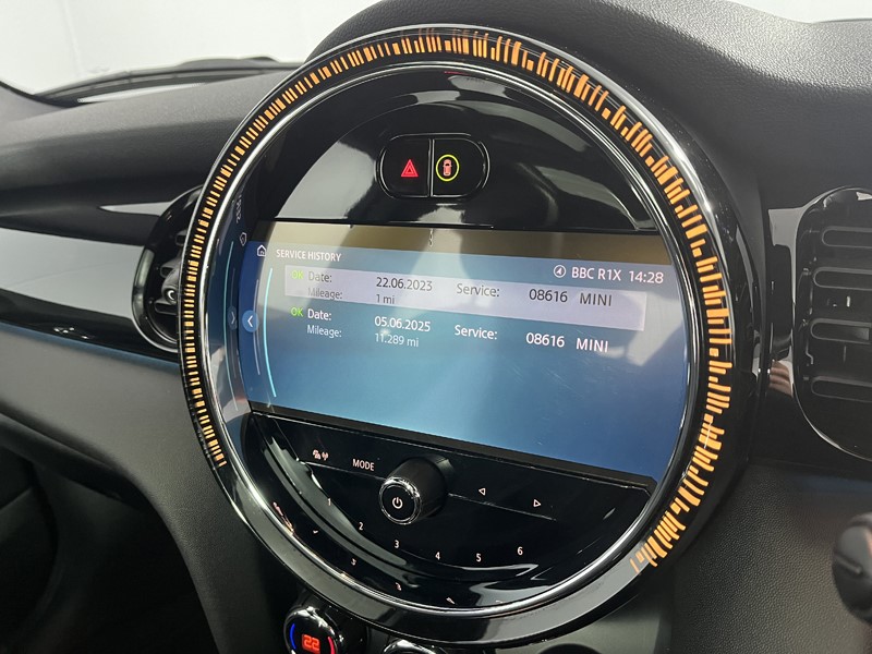 Used MINI Hatch 2023 for sale - 76981101: Photo 32