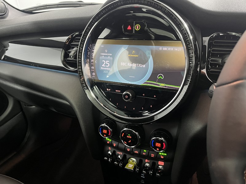 Used MINI Hatch 2023 for sale - 76981101: Photo 8