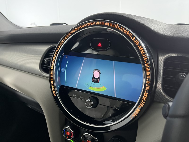 Used MINI Hatch 2022 for sale - 77602040: Photo 17