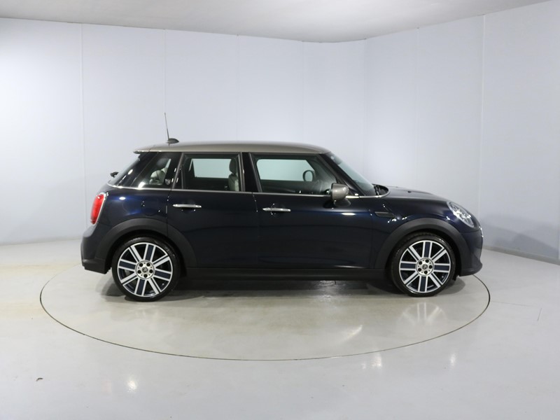 Used MINI Hatch 2022 for sale - 77602040: Photo 3