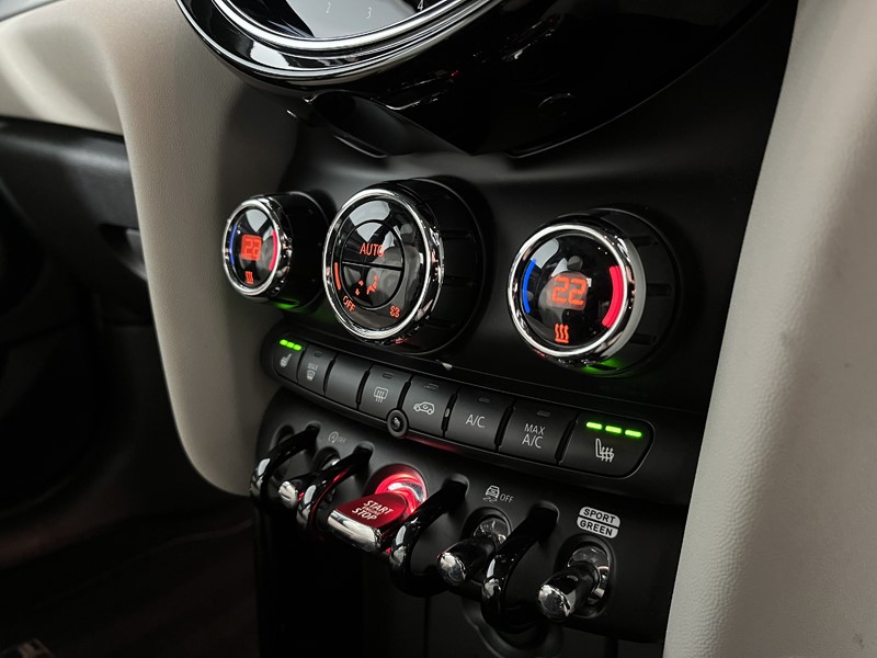 Used MINI Hatch 2022 for sale - 77602040: Photo 30