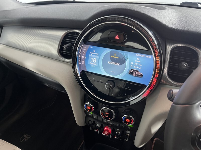 Used MINI Hatch 2022 for sale - 77602040: Photo 8