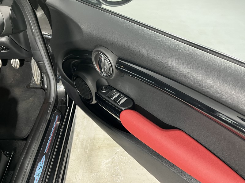 Used MINI Convertible 2020 for sale - 76981282: Photo 19