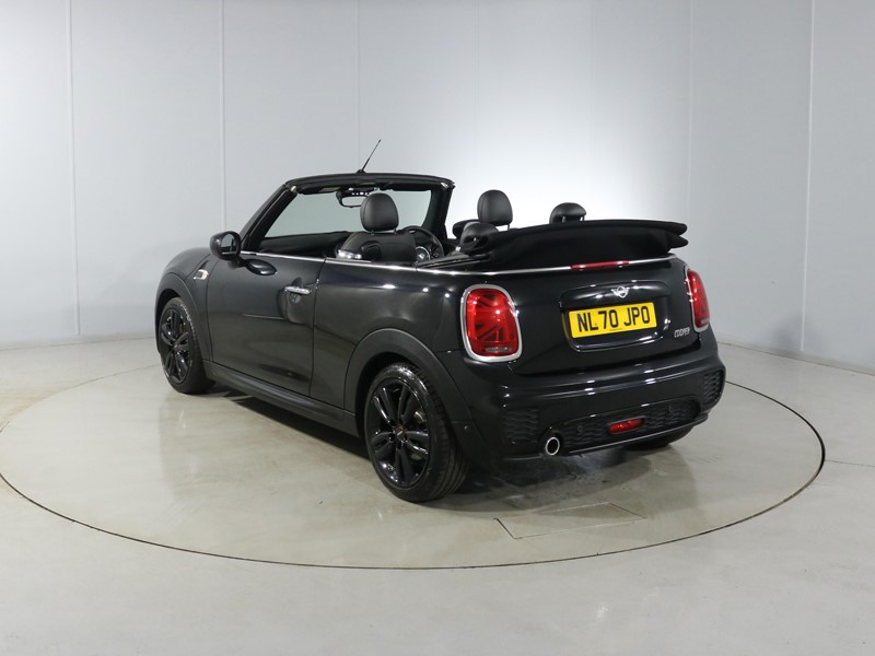 Used MINI Convertible 2020 for sale - 76981282: Photo 2