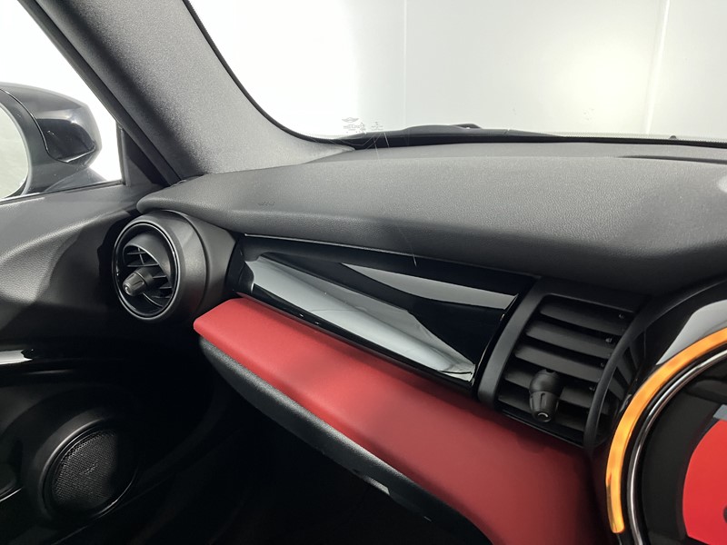 Used MINI Convertible 2020 for sale - 76981282: Photo 25