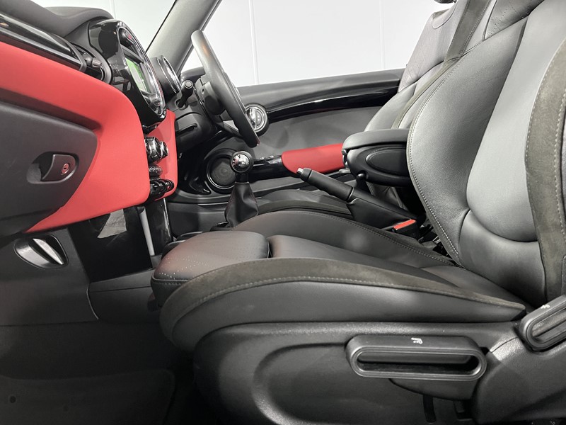 Used MINI Convertible 2020 for sale - 76981282: Photo 33